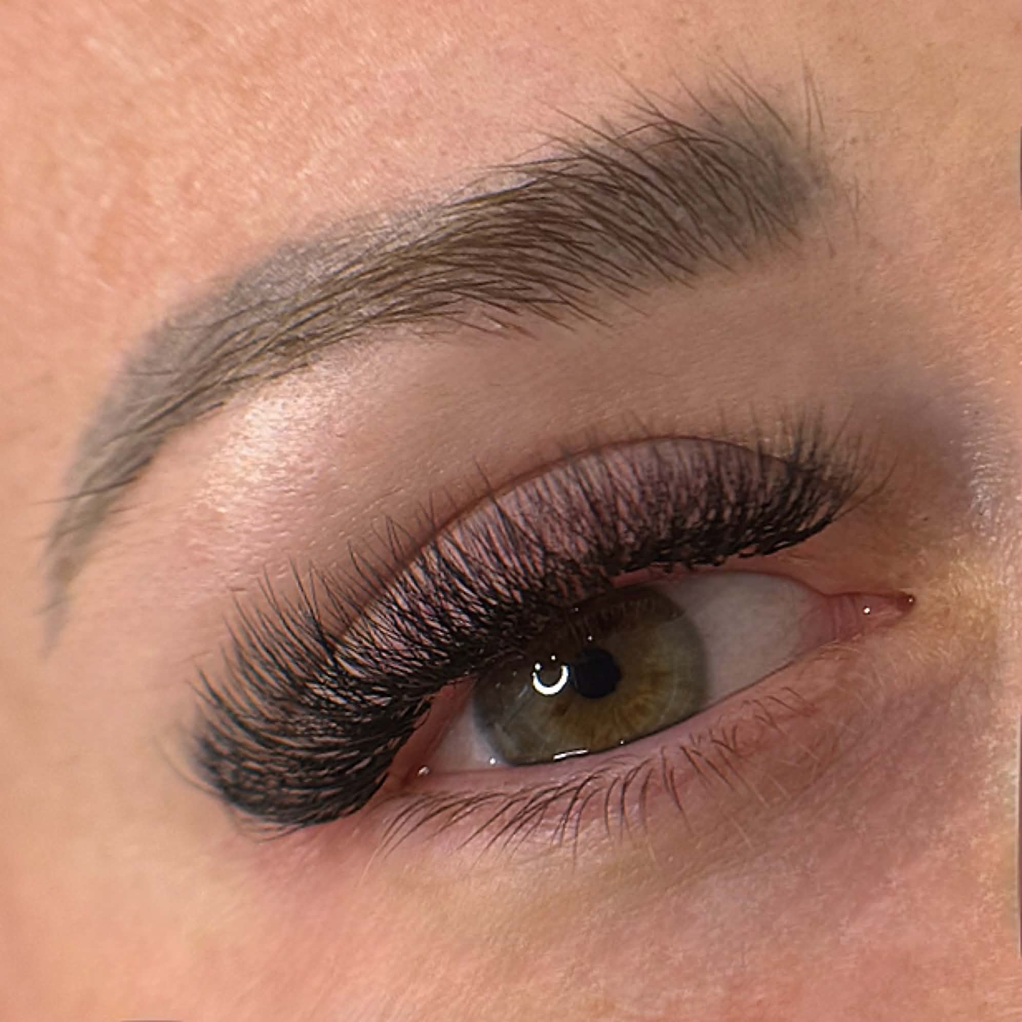 Volume lash result